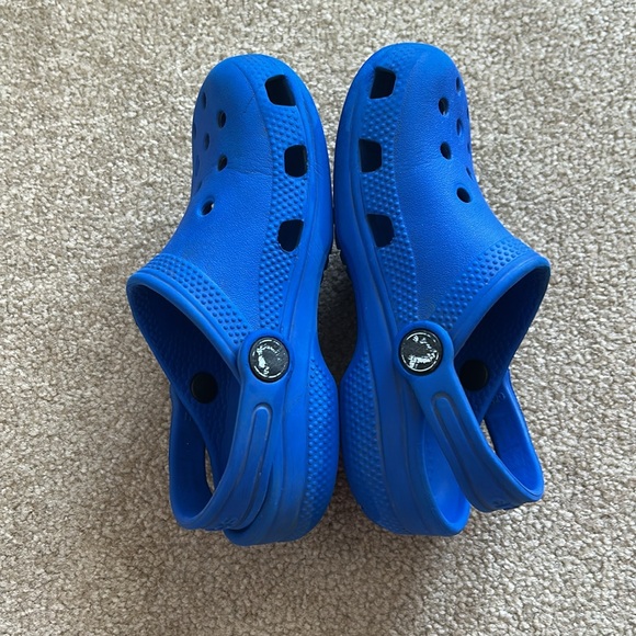 Croc - Picture 6 of 7